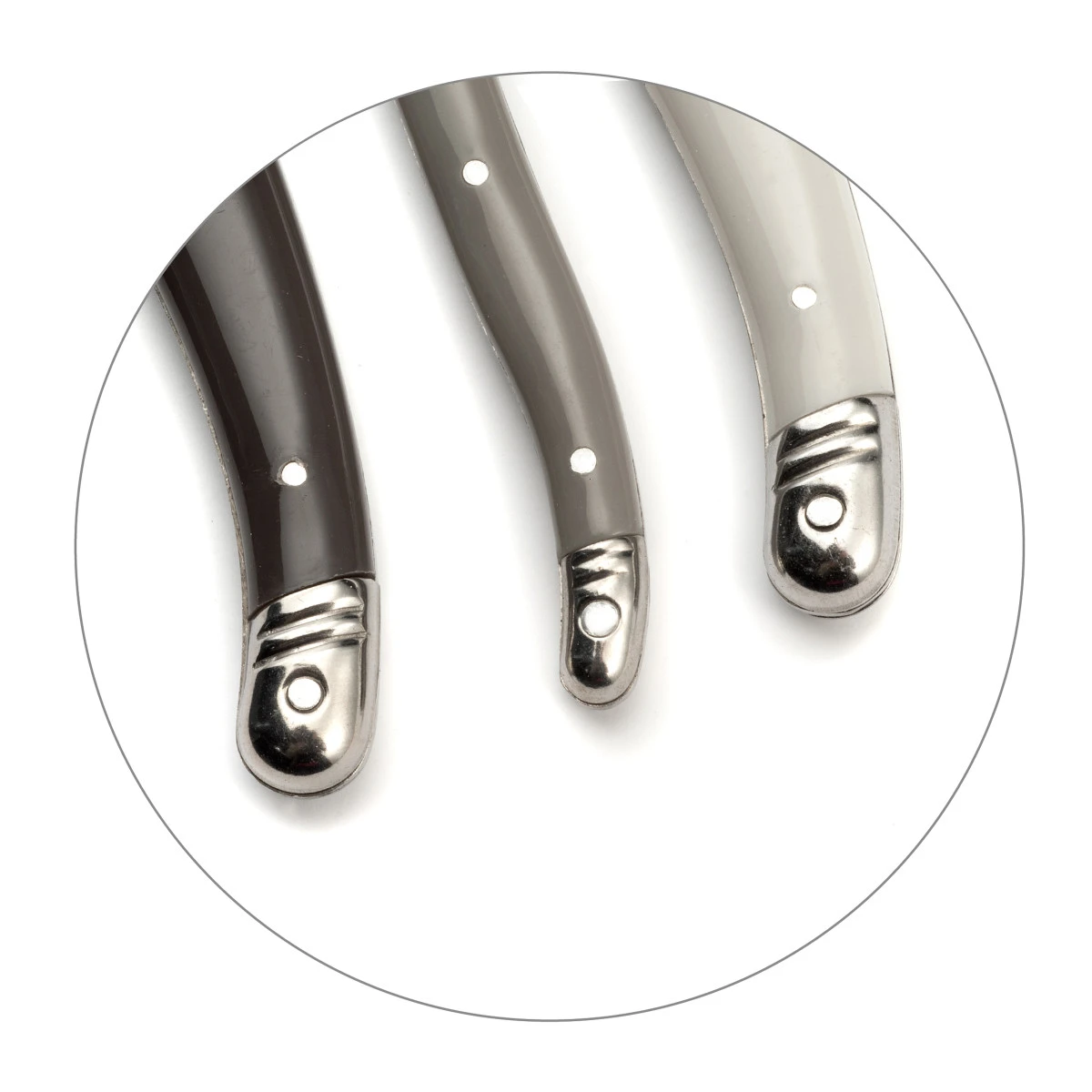 Tradition - Coffret 3 Couvert De Service à Fromage Couleurs Mixées 3 Tradition - Coffret 3 Couvert De Service à Fromage Couleurs Mixées – Image 3