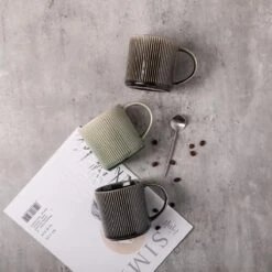 Laguiole Lot De 2 Mugs Vert - "jade" -Laguiole Soldes Boutique 707084f761fe407261b035dde34a80fd 2