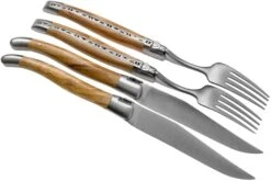 Laguiole En Aubrac CCF99OLIHL Set De Couverts 4 Pièces Bois D'olivier -Laguiole Soldes Boutique AUCCF99OLIHL 03 laguiole en aubrac