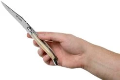 Laguiole En Aubrac Classic 12cm Corne L0212PCI-FSI1 -Laguiole Soldes Boutique AUL0212PCI FSI1 08 laguiole en aubrac v201908