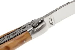 Laguiole En Aubrac 12cm Doubles Platines, Loupe D'olivier, L0712LLI-FSJ1 11 Laguiole En Aubrac 12cm Doubles Platines, Loupe D'olivier, L0712LLI-FSJ1 -Laguiole Soldes Boutique AUL0712LLI FSJ1 04 laguiole en aubrac aul0712lli fsj1 04