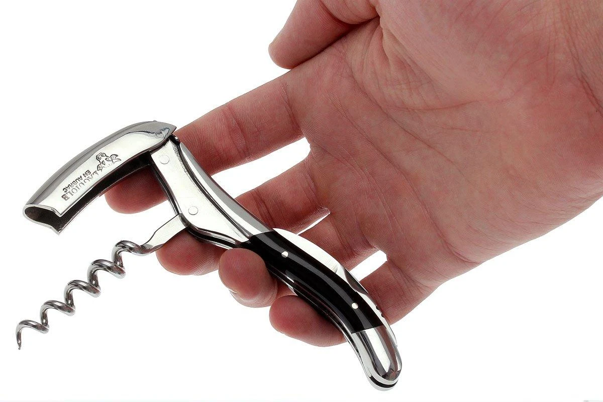 Laguiole En Aubrac Couteau Sommelier Manche En Corne De Buffle Noire 4 Laguiole En Aubrac Couteau Sommelier Manche En Corne De Buffle Noire – Image 4