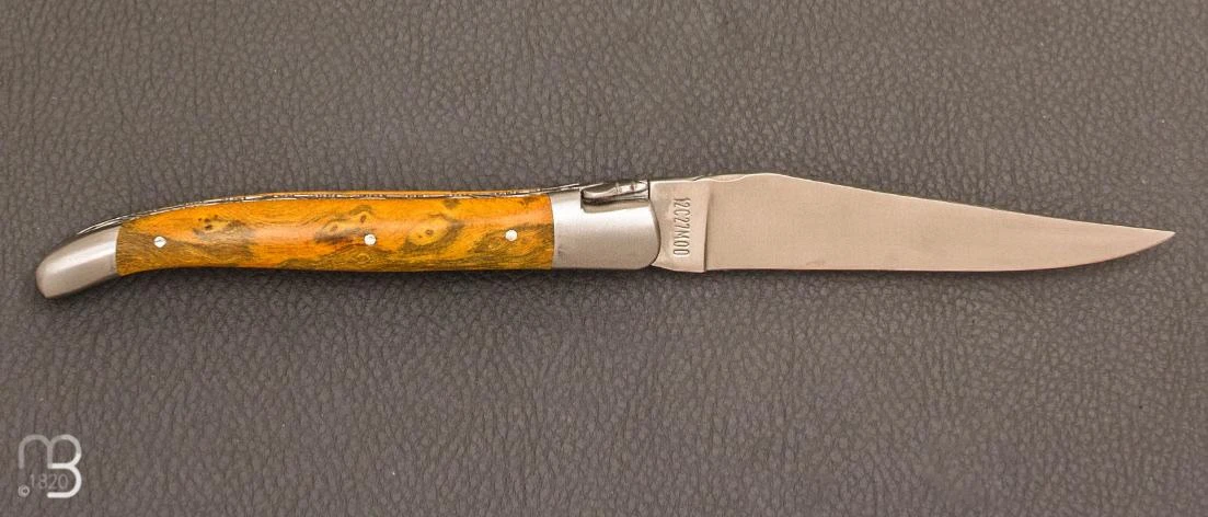 Couteau Laguiole Aubrac 12 Cm Cheese Wood - Platines Guillochées 2 Couteau Laguiole Aubrac 12 Cm Cheese Wood - Platines Guillochées – Image 2