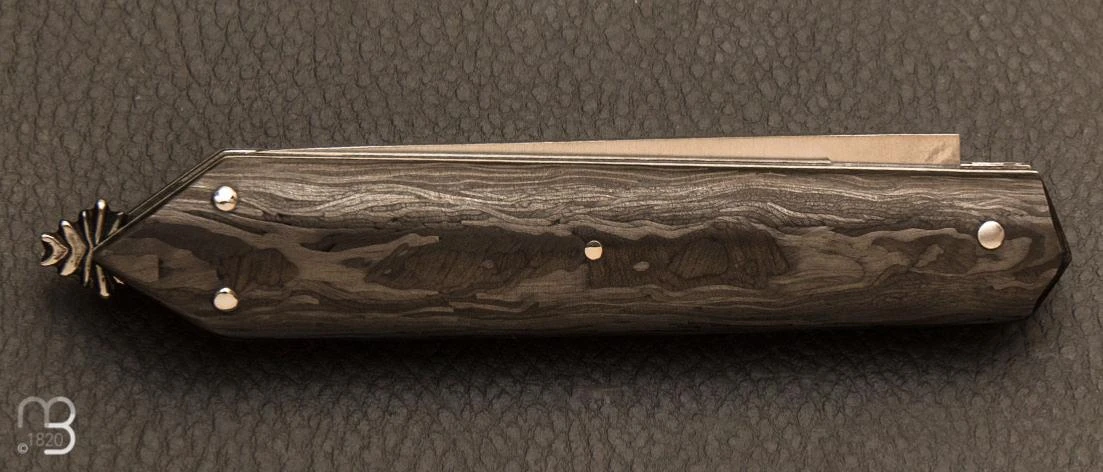 Couteau "Bee Back Custom Laguiole En Aubrac Damas Carbone 5 Couteau "Bee Back Custom Laguiole En Aubrac Damas Carbone – Image 5